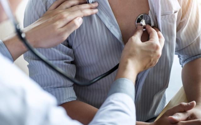 hombre con insuficiencia cardíaca