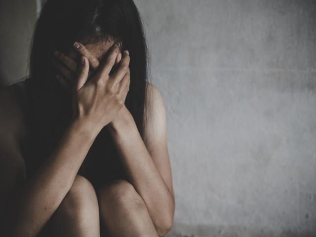 Persona con síntomas de depresión mayor.